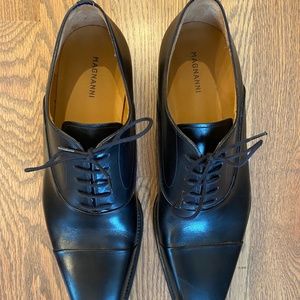 Magnanni Dress Shoes - black